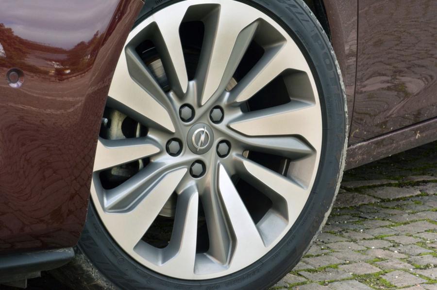  Opel Cascada 2013 года  (фото 9 из 51)